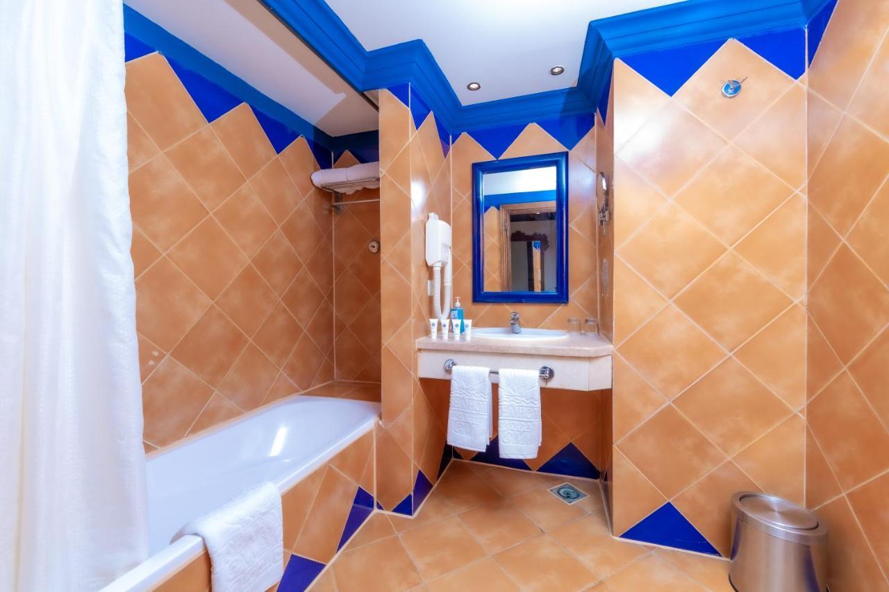 Grand Makadi - Couples And Families Only Hotell Hurghada Eksteriør bilde